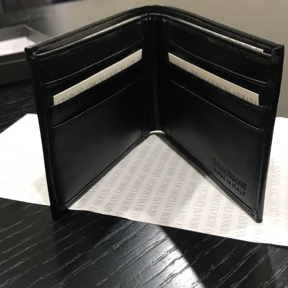 Giorgio Armani Men’s wallet 💸💰